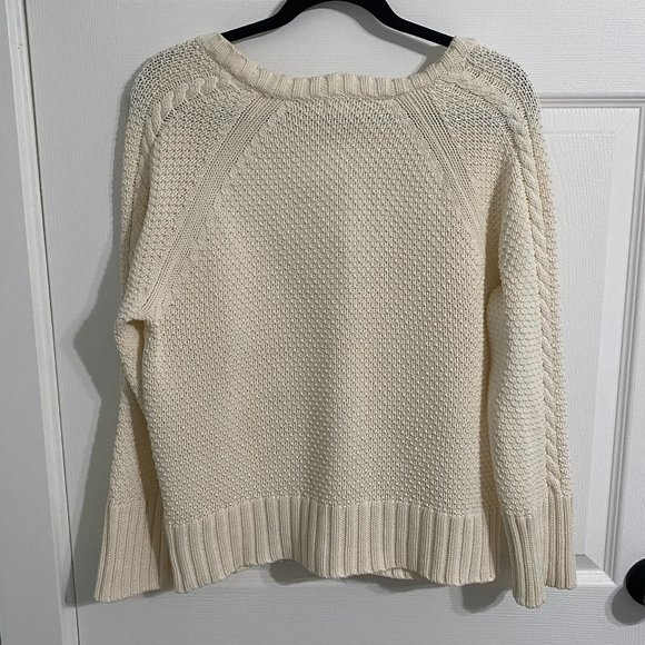 *SOLD* Banana Republic Cable Knit Cardigan Sweater - Picture 4 of 9